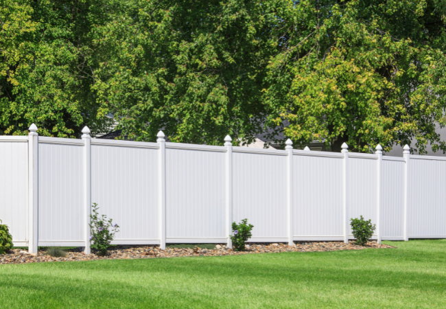 Building a Fence or Retaining Wall Image